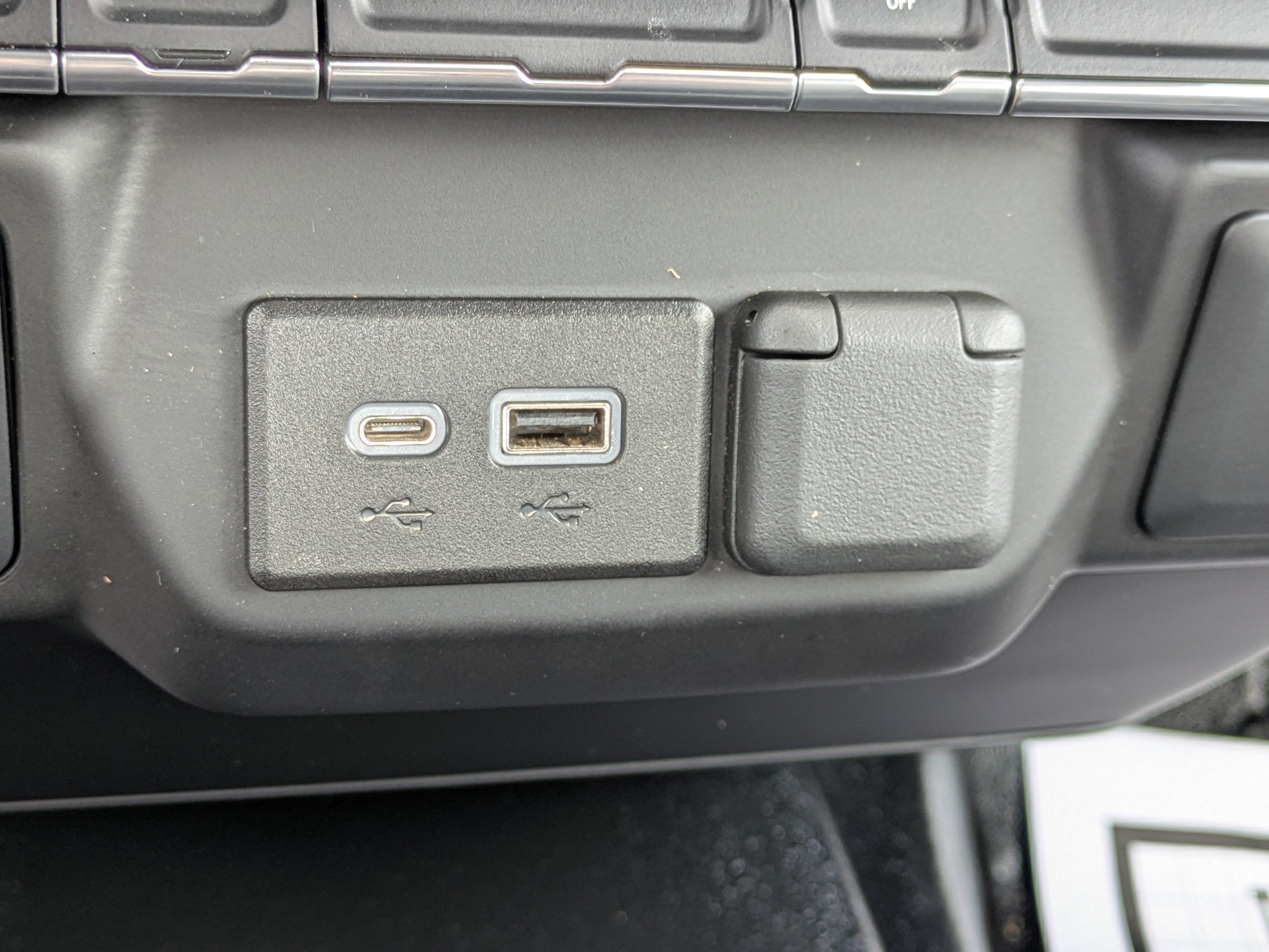 Used 2022 Chevrolet Silverado 3500 W/T AWD/4WD image 25
