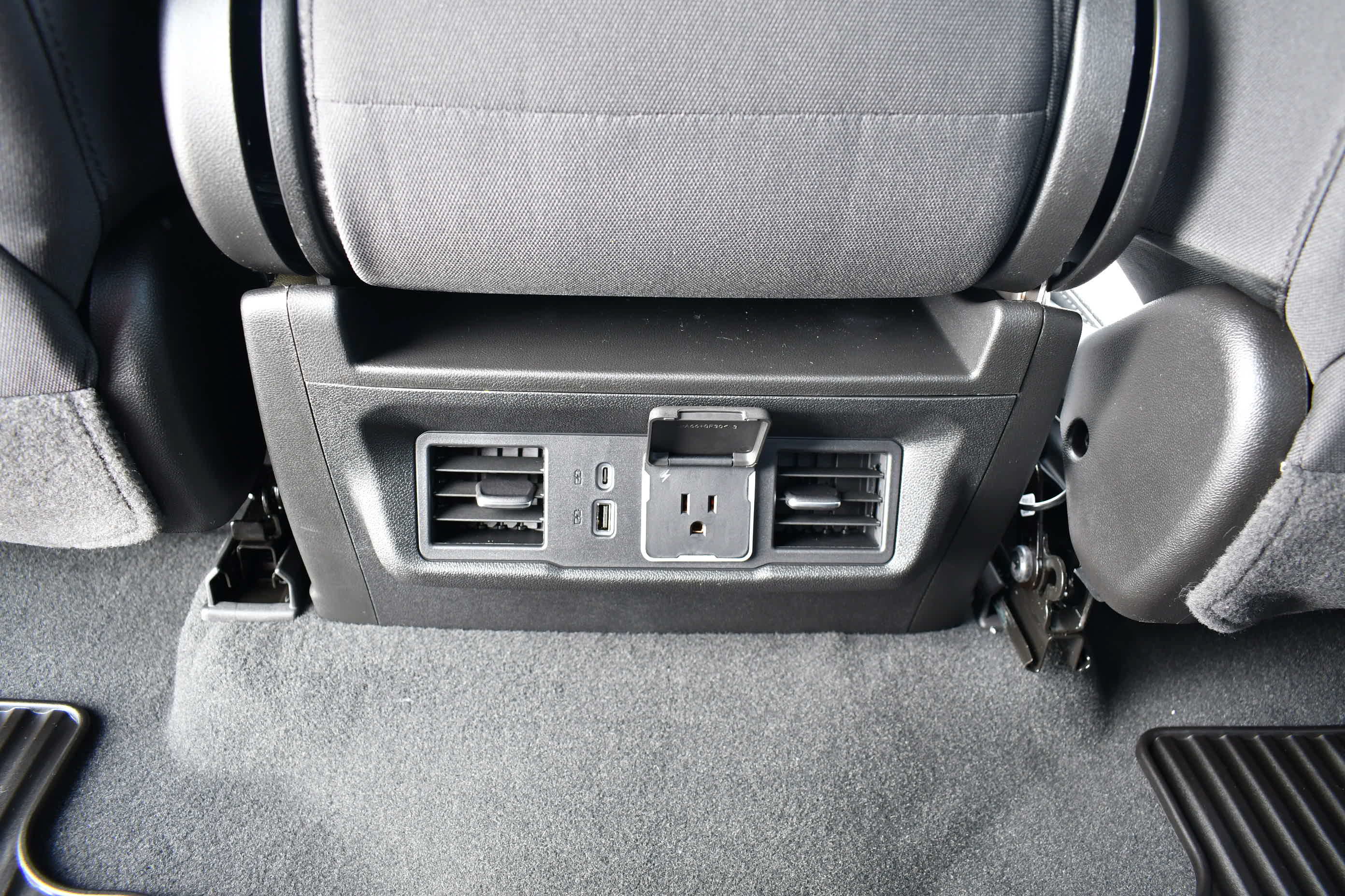 Used 2026 GMC Sierra 1500 Elevation AWD/4WD image 24