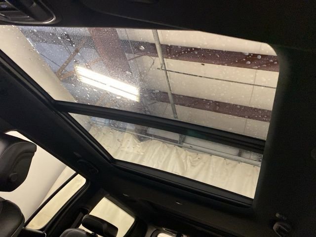 Used 2024 Jeep Wagoneer Series II image 16