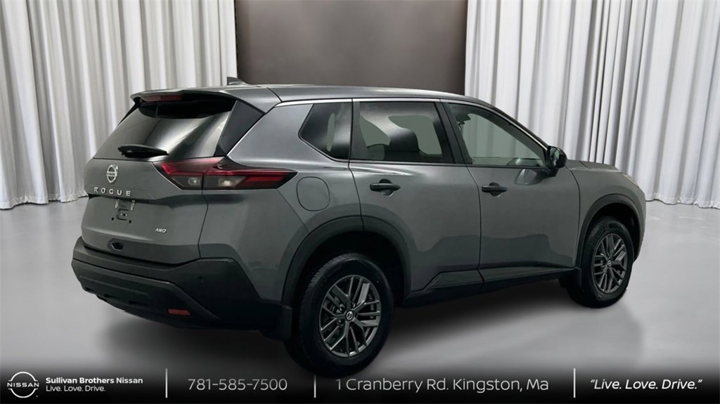 Certified 2021 Nissan Rogue S image 5