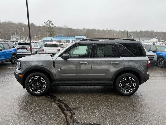Used 2025 Ford Bronco Sport Outer Banks w/ Outer Banks Tech Package+ AWD/4WD image 2