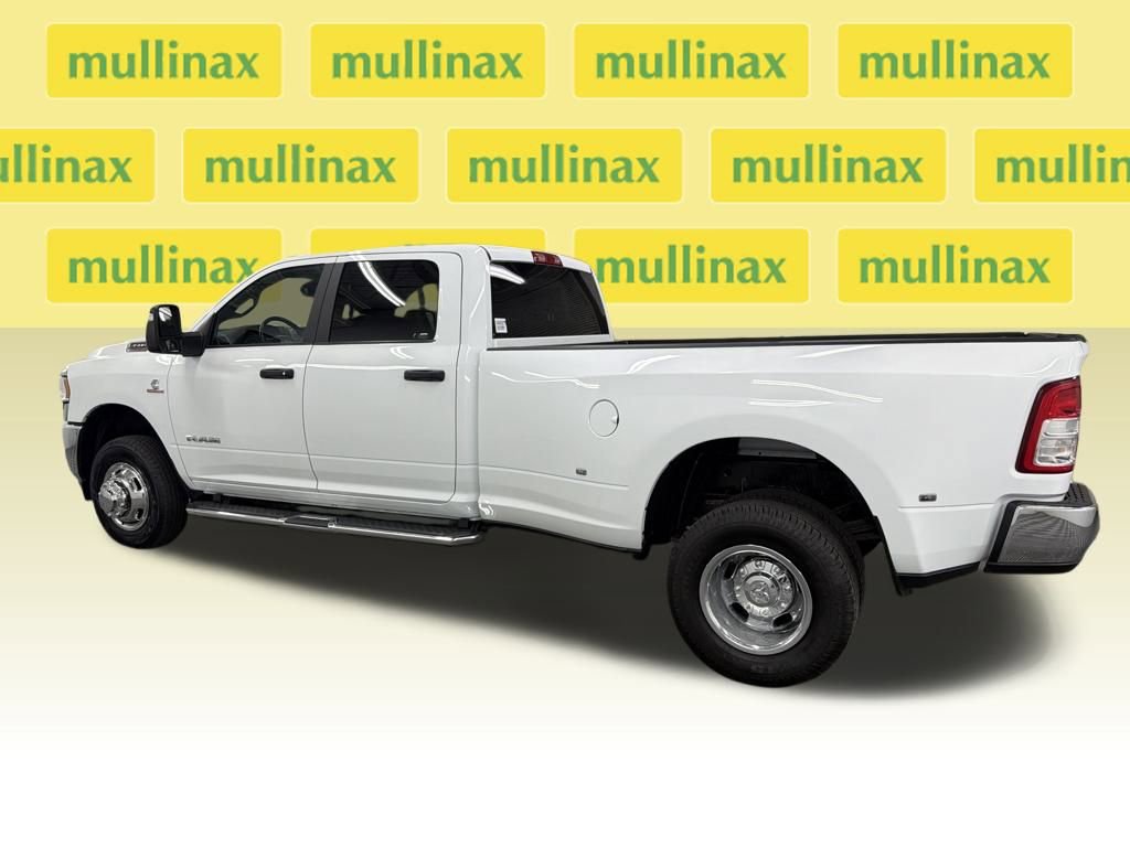 Used 2023 RAM 3500 Big Horn w/ Level 1 Equipment Group image 18