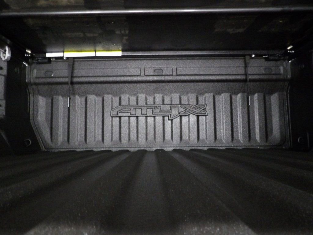 Used 2022 GMC Sierra 1500 AT4X image 39