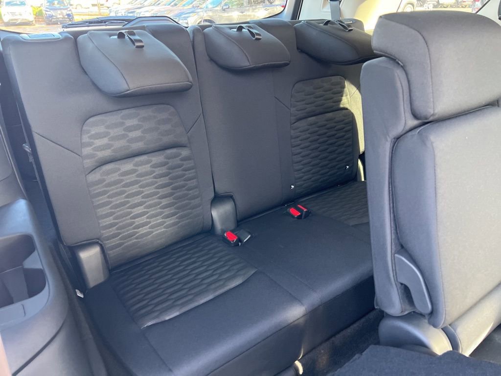 New 2025 Nissan Pathfinder SV image 18