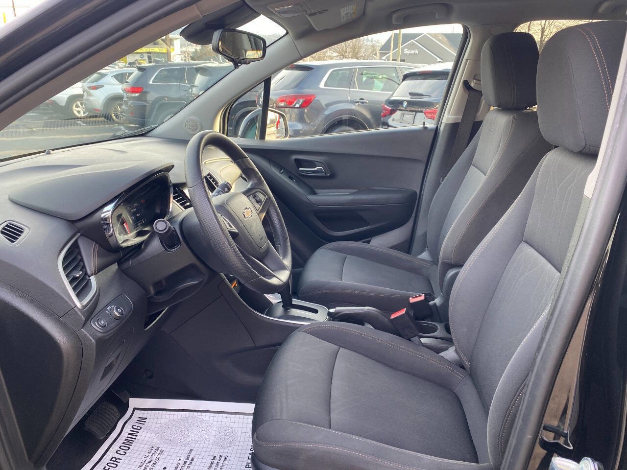 Used 2017 Chevrolet Trax LT image 9