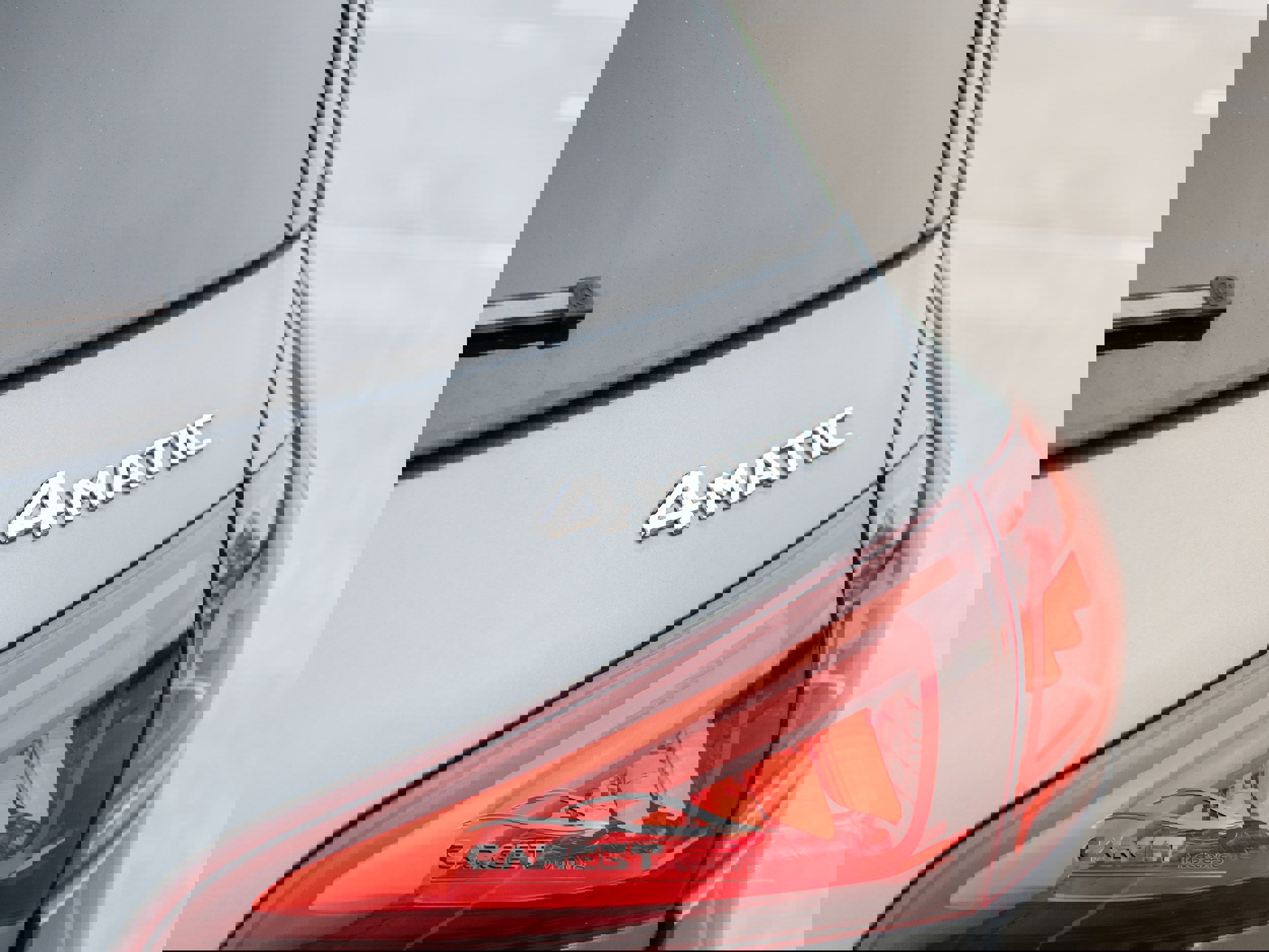 Used 2021 Mercedes-Benz GLE 350 4MATIC w/ Premium Package image 43