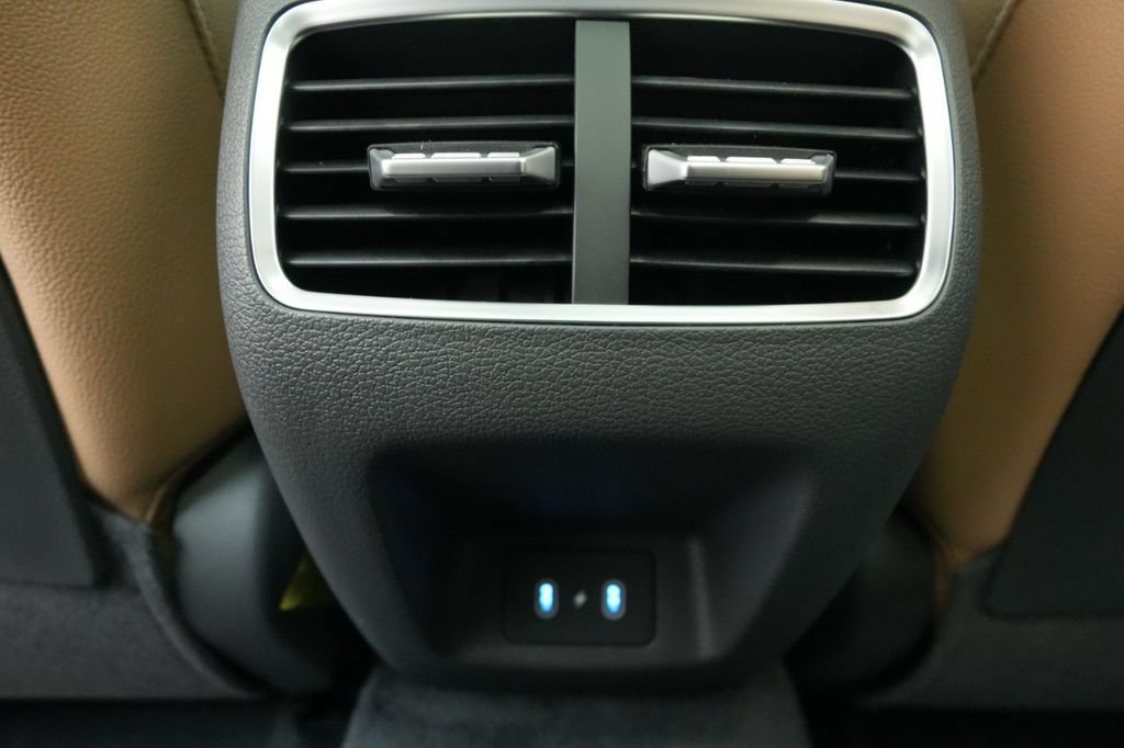 New 2025 Hyundai Sonata Limited FWD image 35