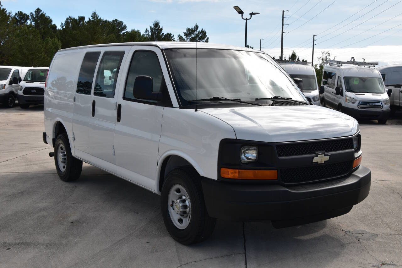 Used 2012 Chevrolet Express 2500 2500 3dr Cargo Van w/ 1WT image 1