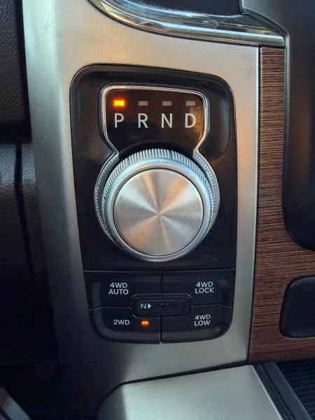 Used 2017 RAM 1500 Laramie w/ Convenience Group AWD/4WD image 36