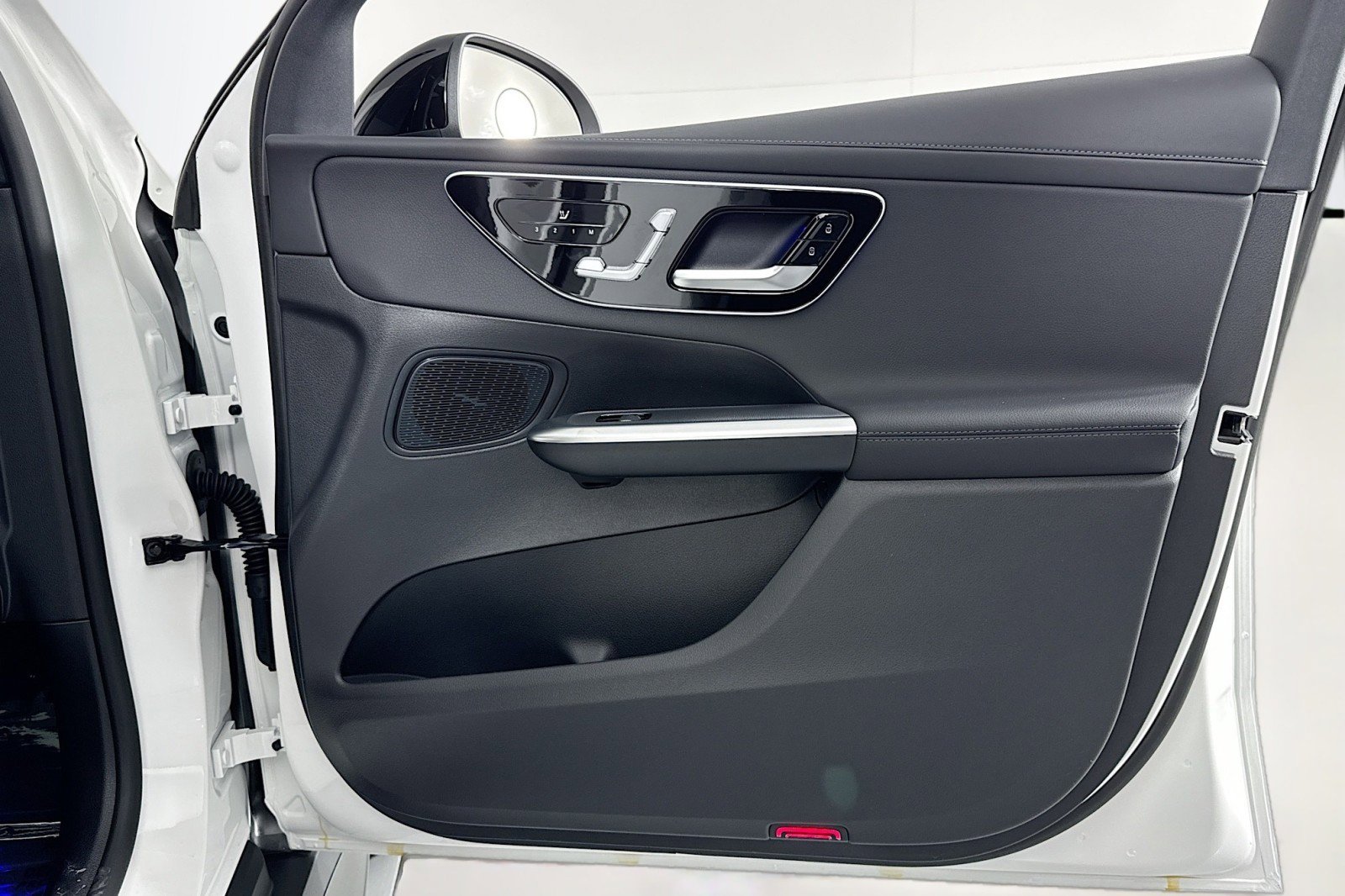 New 2025 Mercedes-Benz GLC 43 AMG 4MATIC image 23