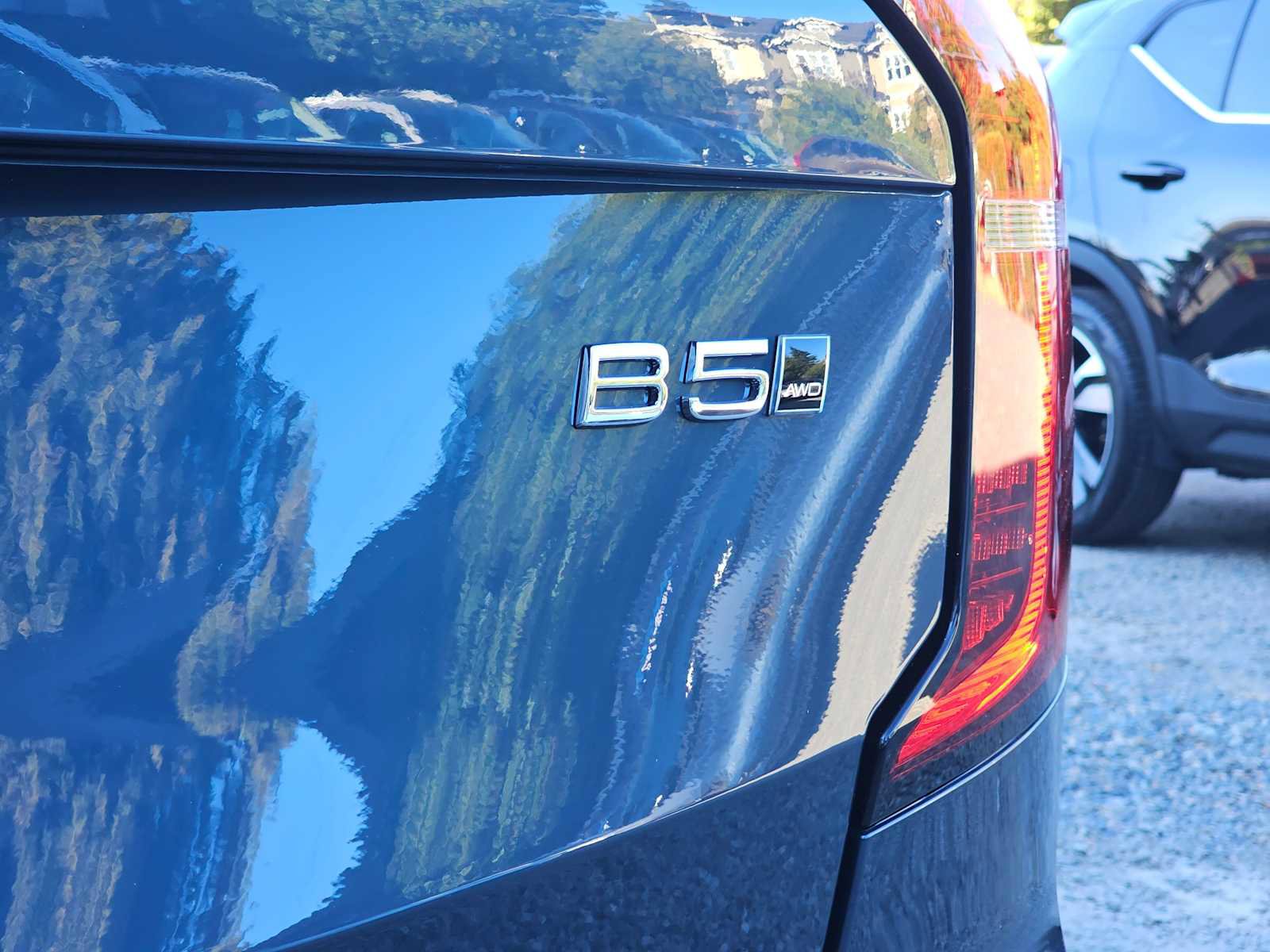 New 2026 Volvo XC90 B5 Plus image 16