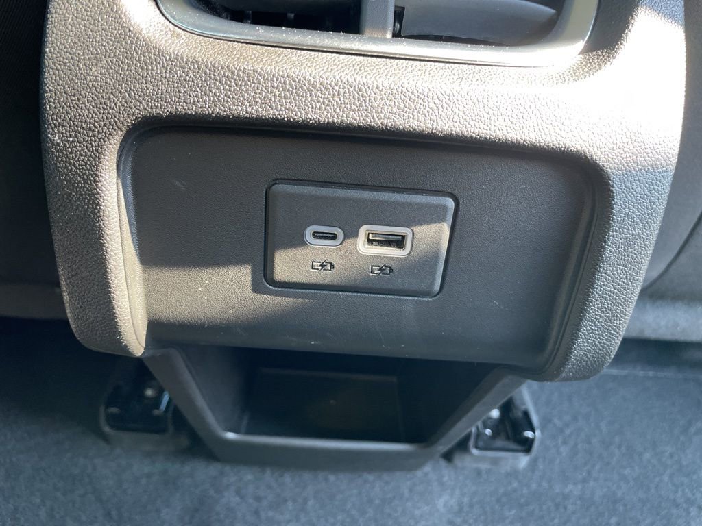 Used 2024 Chevrolet Blazer LT image 35