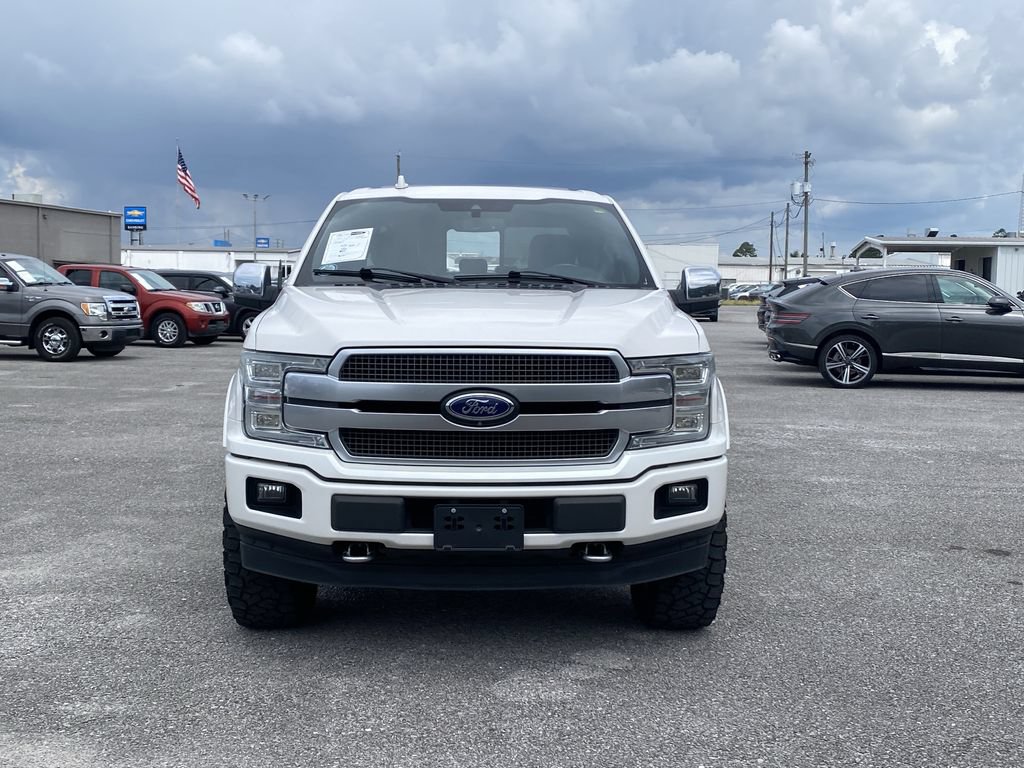 Used 2018 Ford F150 Platinum w/ Equipment Group 701A Luxury AWD/4WD image 3