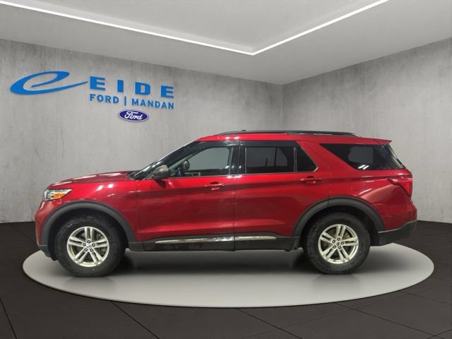 Used 2021 Ford Explorer XLT w/ Equipment Group 202A AWD/4WD image 9
