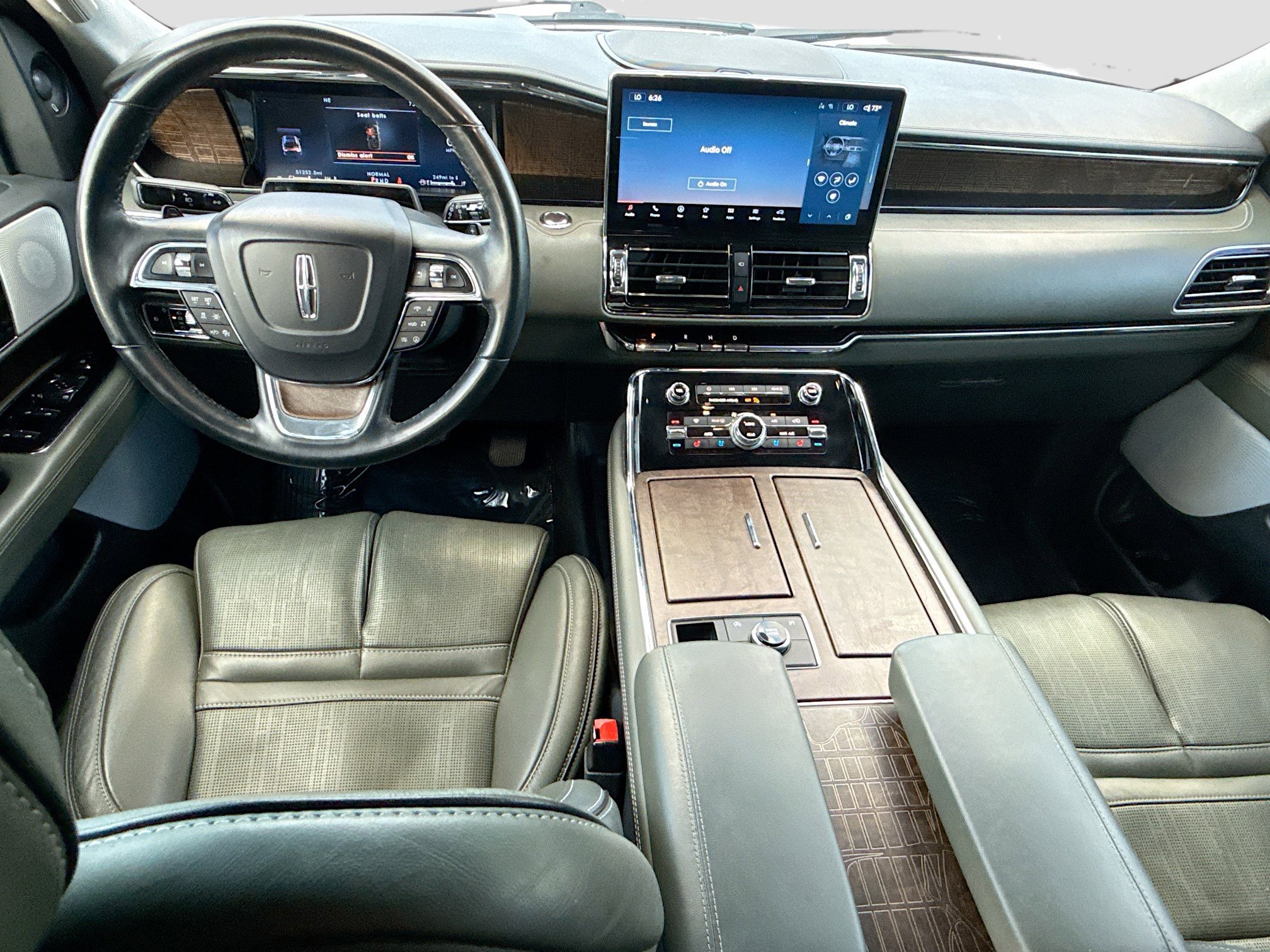 Used 2023 Lincoln Navigator Black Label image 16