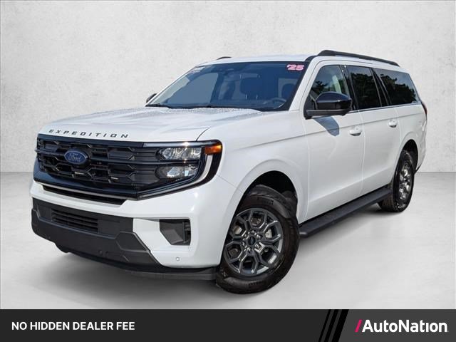 Used 2025 Ford Expedition Max Active RWD image 1