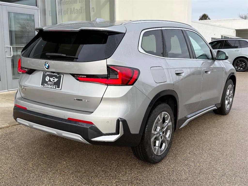 New 2026 BMW X1 xDrive28i image 3