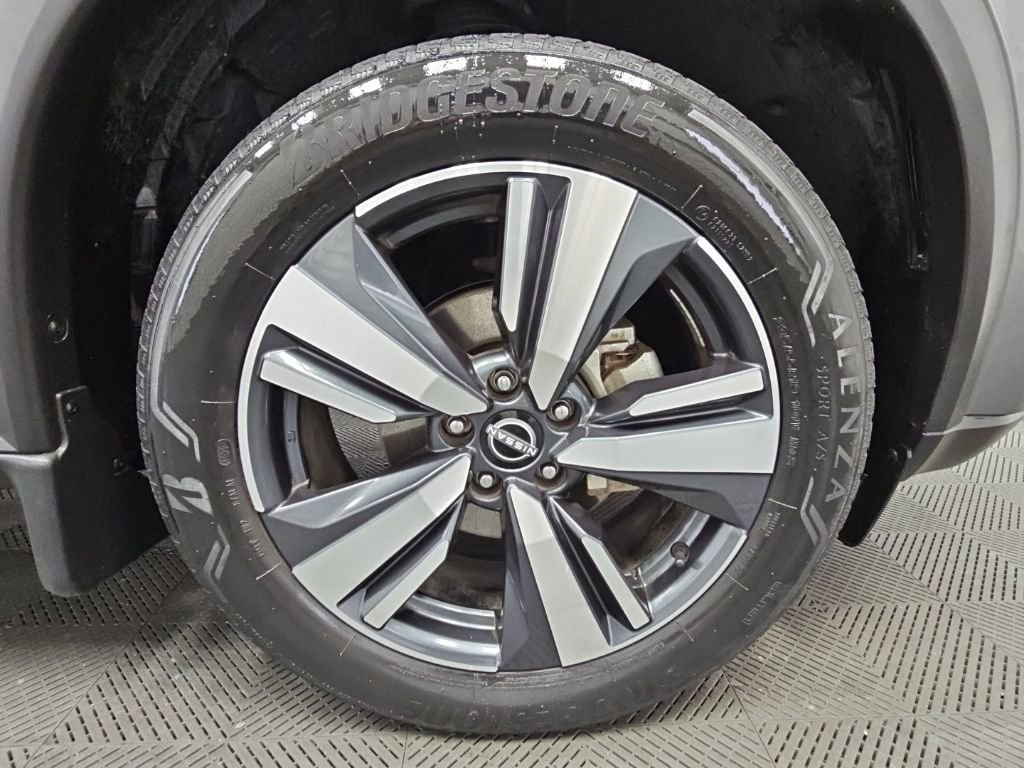 Used 2023 Nissan Rogue SL w/ SL Premium Package FWD image 47