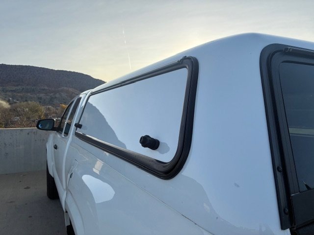 Used 2020 Toyota Tacoma SR image 9