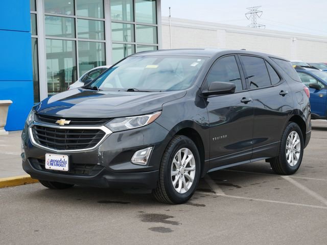 Used 2018 Chevrolet Equinox LS image 2