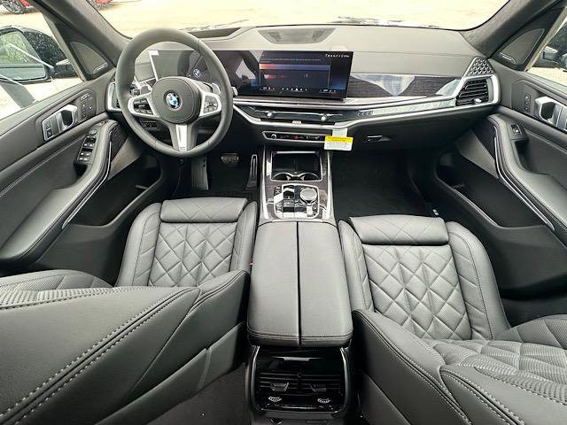 New 2026 BMW X7 xDrive40i w/ M Sport Package image 6