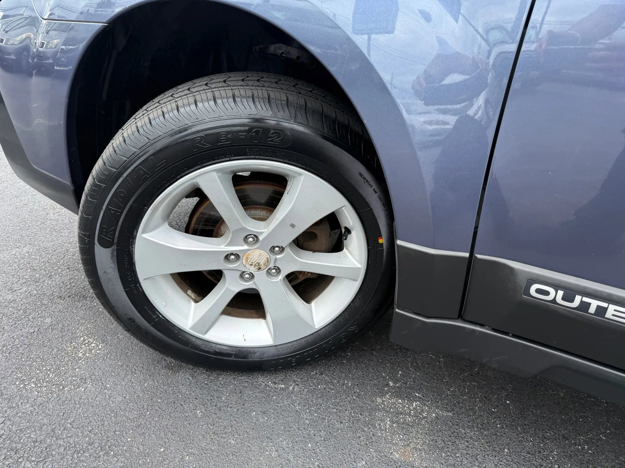 Used 2014 Subaru Outback 2.5i Premium image 42