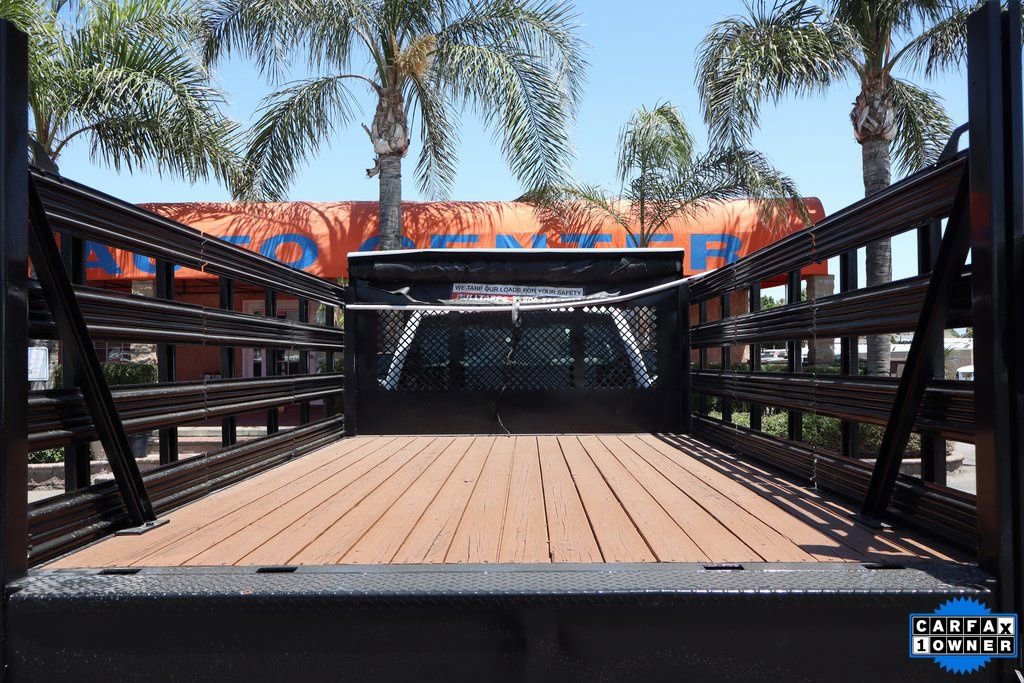 Used 2017 Ford F550 2WD Crew Cab Super Duty image 8