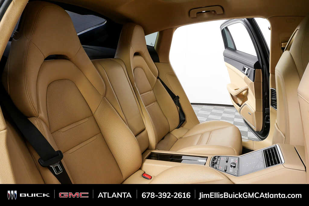 Used 2018 Porsche Panamera 4 w/ Premium Package Plus image 25