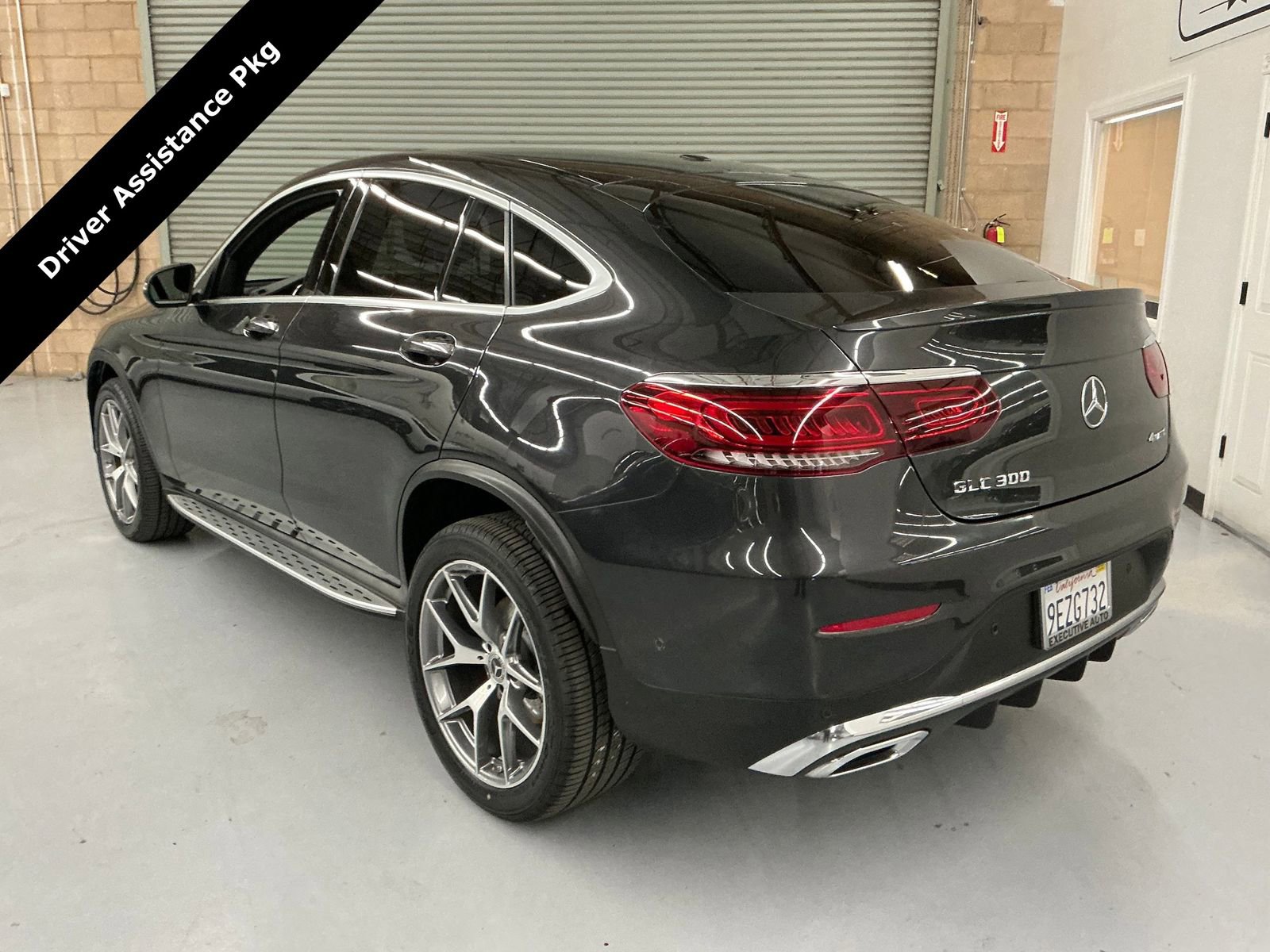 Used 2020 Mercedes-Benz GLC 300 4MATIC Coupe image 4