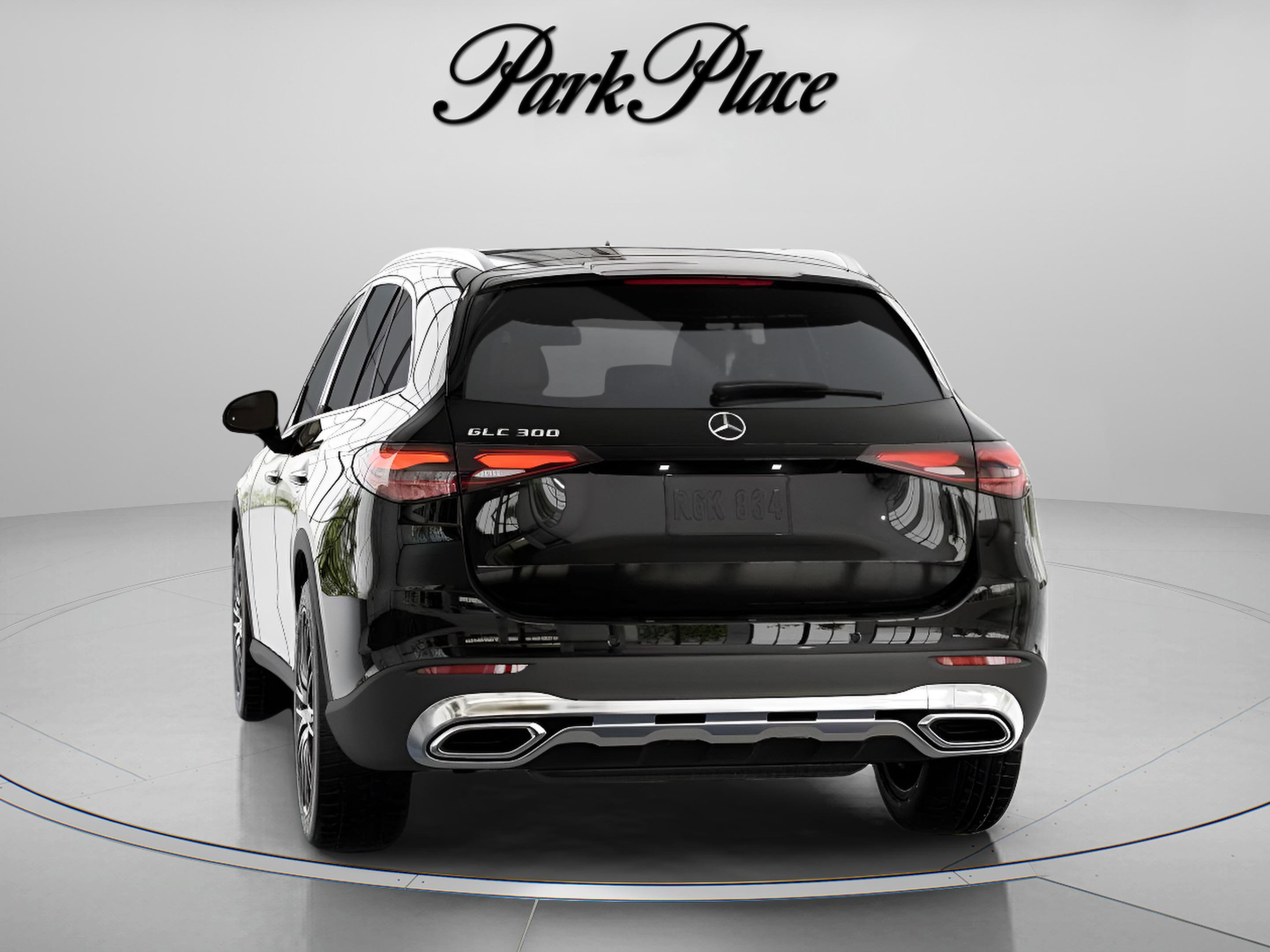 Used 2023 Mercedes-Benz GLC 300 image 16