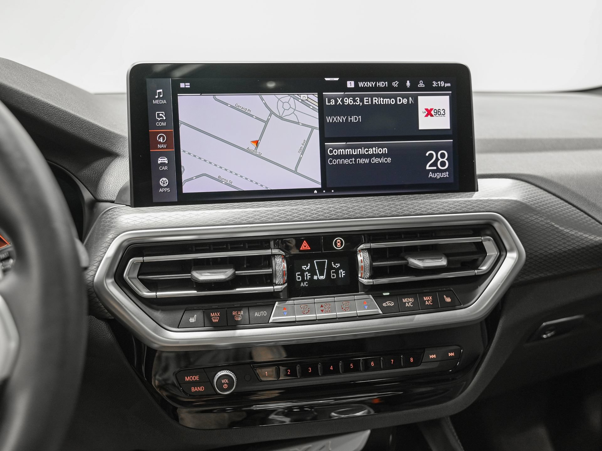 Used 2025 BMW X4 xDrive30i w/ Premium Package AWD/4WD image 22