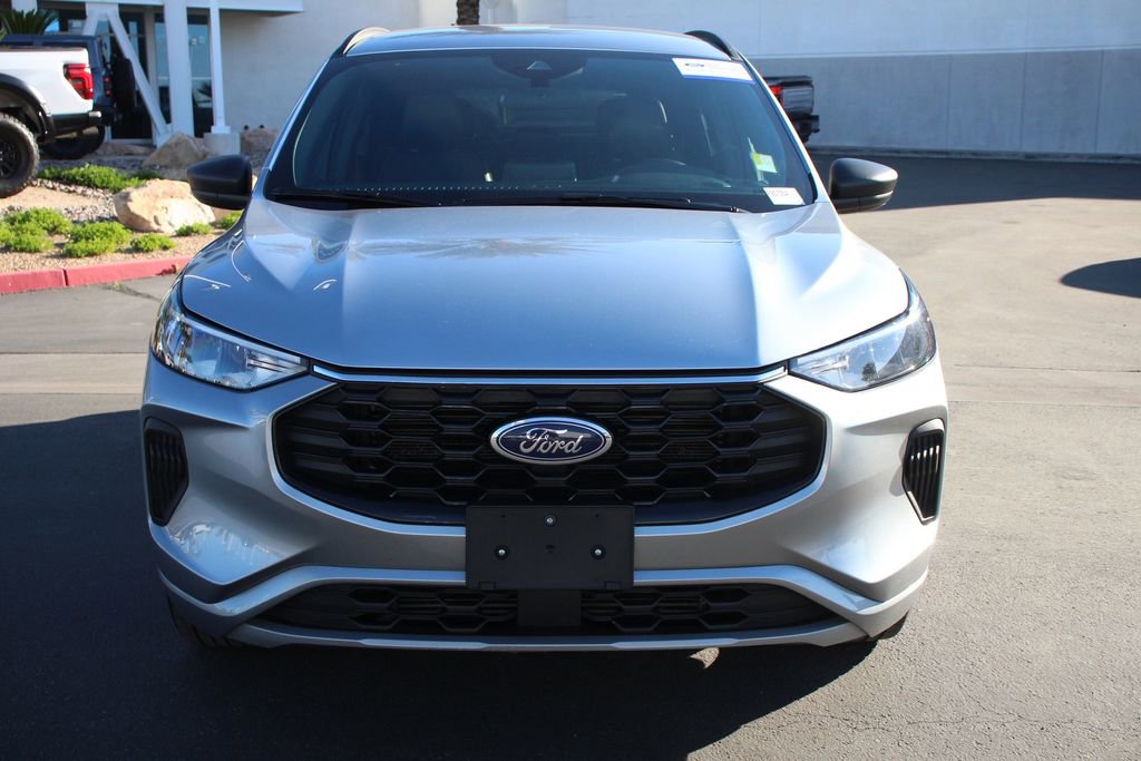 Certified 2023 Ford Escape ST-Line AWD/4WD image 13