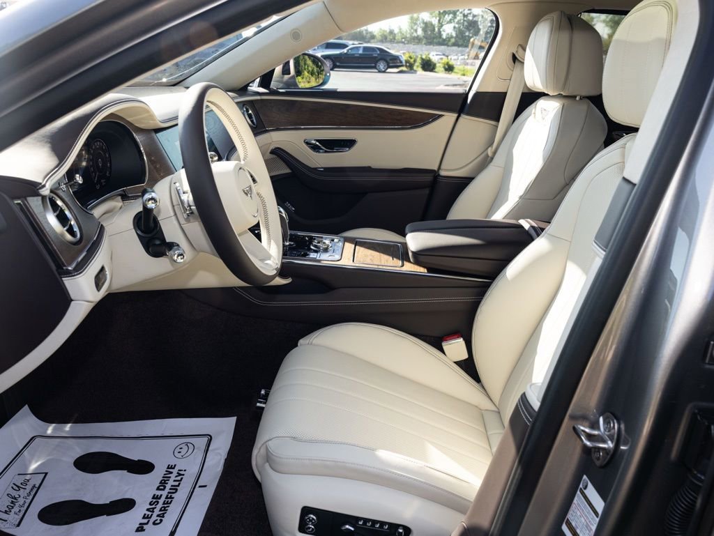 New 2026 Bentley Flying Spur Plug-In Hybrid AWD/4WD image 29
