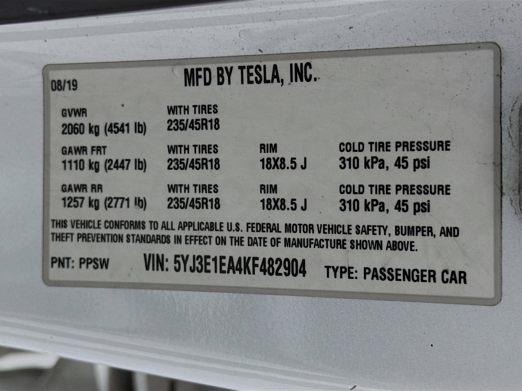 Used 2019 Tesla Model 3 Standard Range image 32
