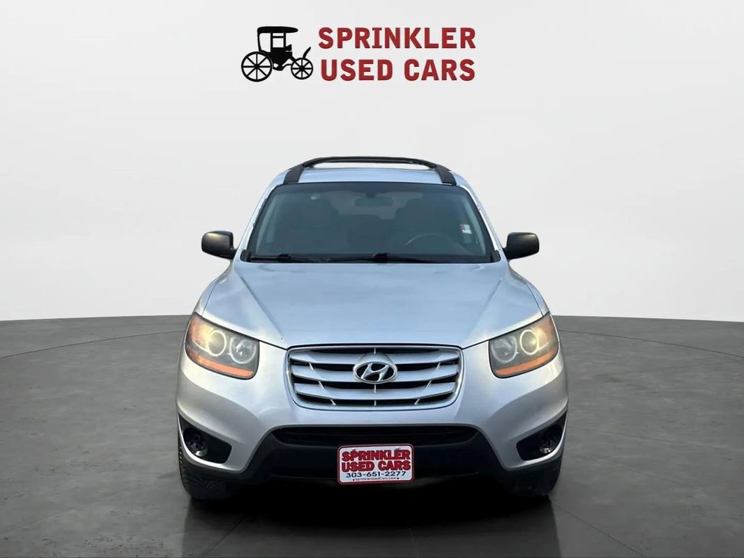 Used 2011 Hyundai Santa Fe GLS image 2