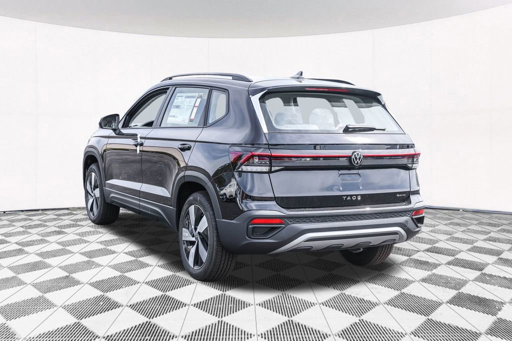 Used 2025 Volkswagen Taos S image 8