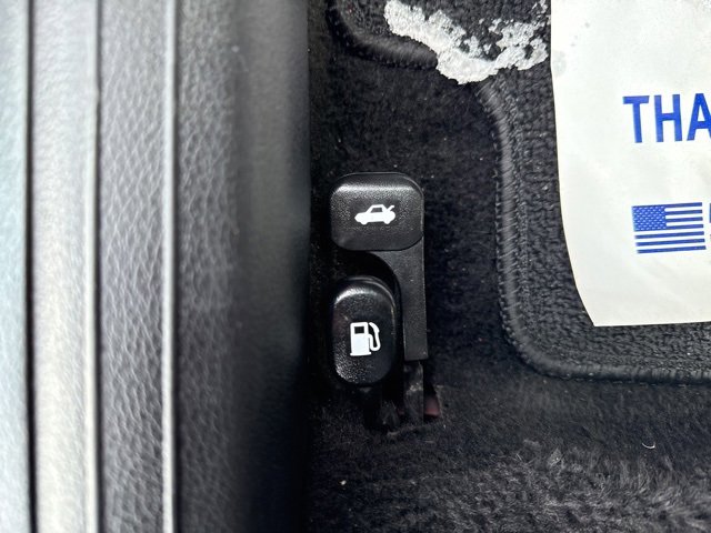 Used 2023 Kia Forte LXS image 22