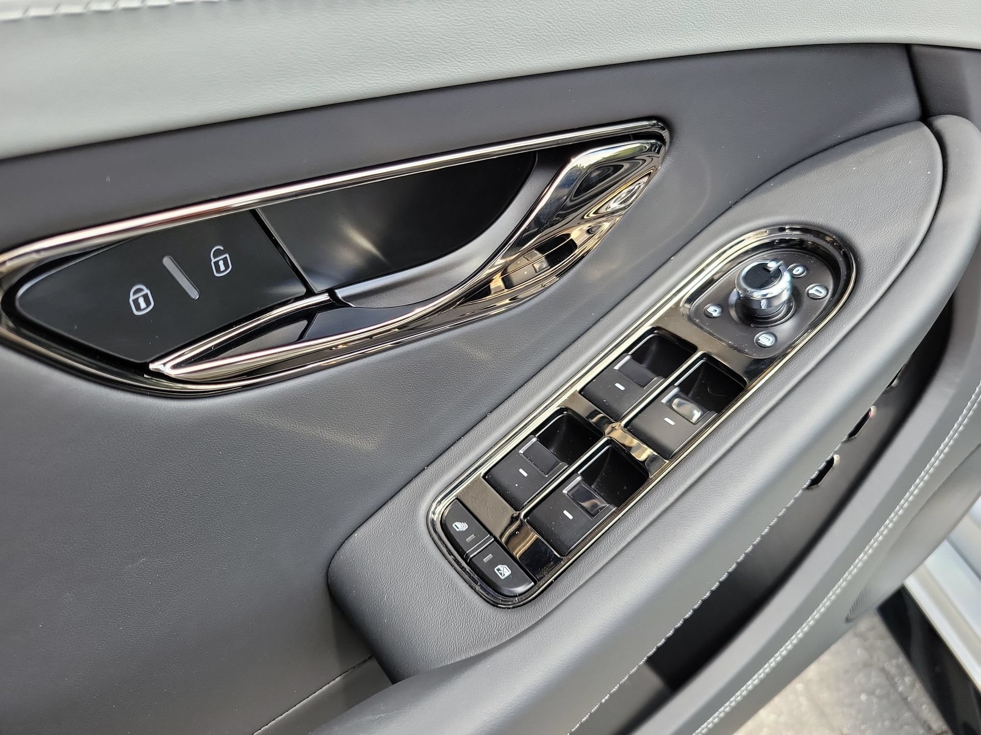 New 2026 Bentley Continental GT S AWD/4WD image 22