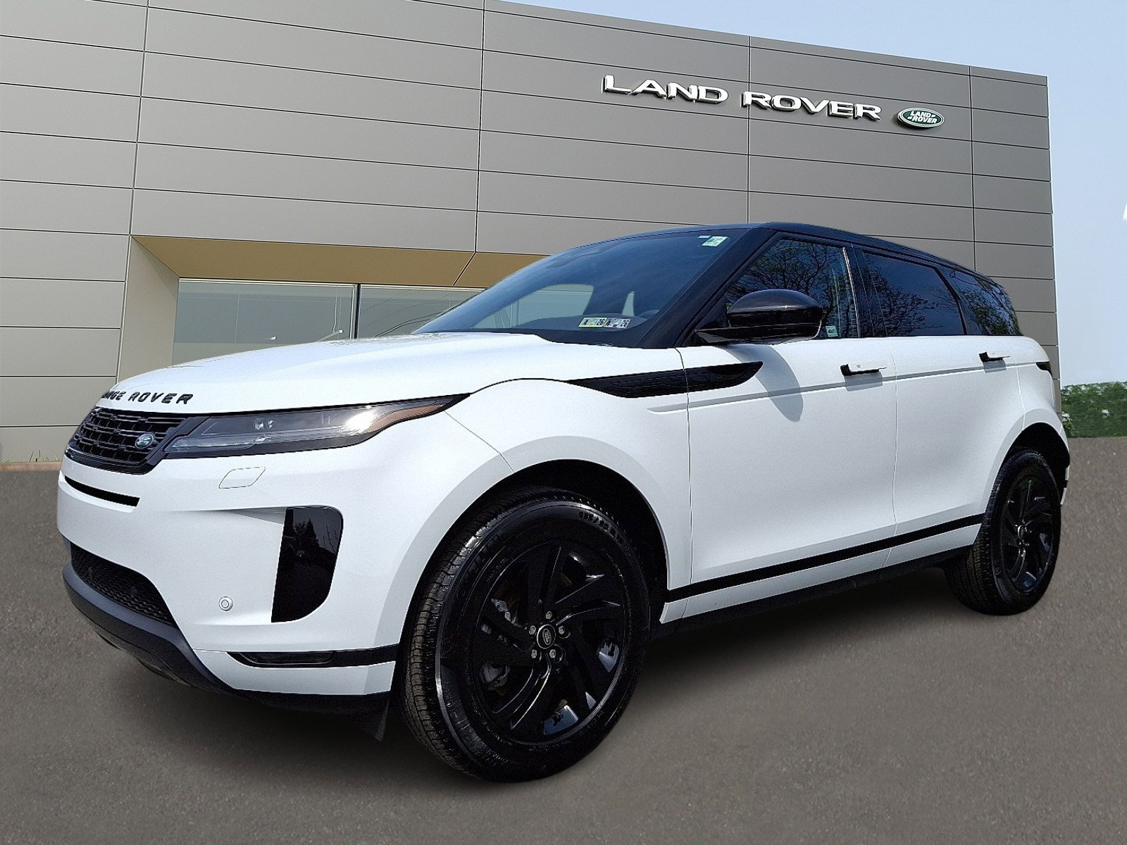 Used 2025 Land Rover Range Rover Evoque S AWD/4WD image 1