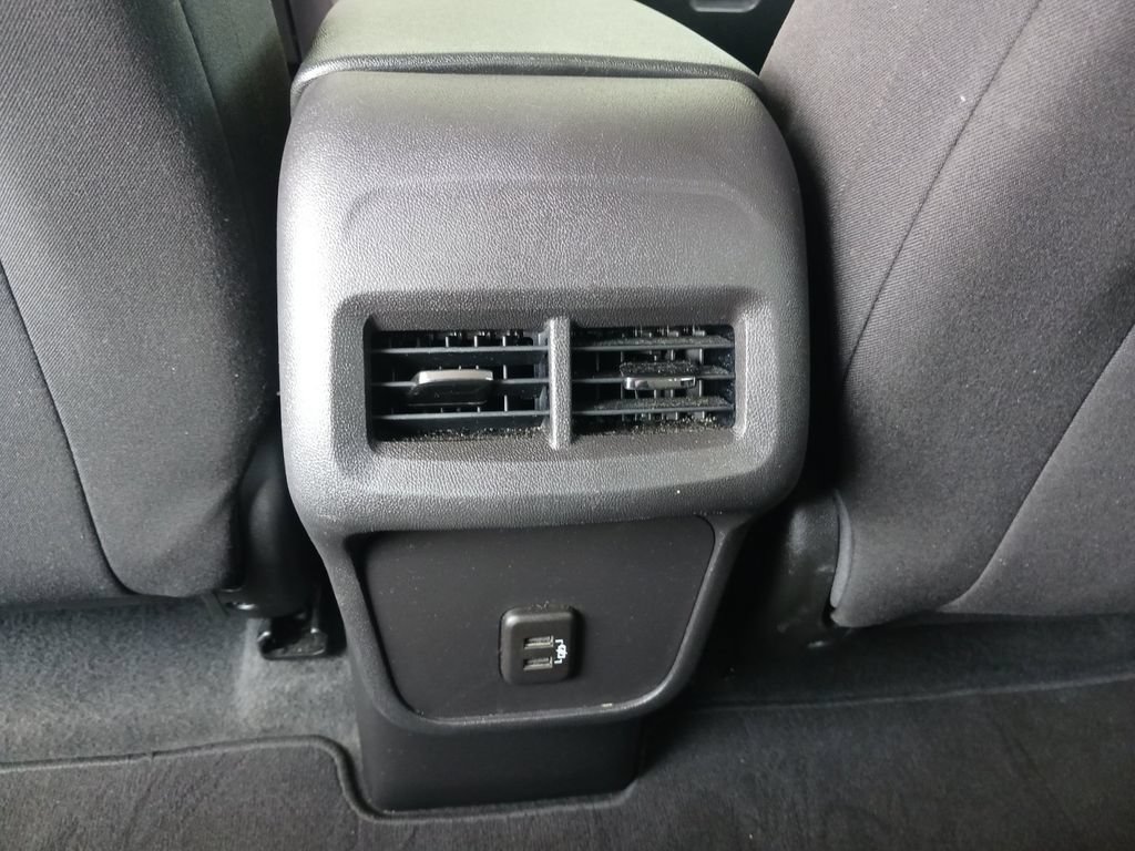 Used 2024 Chevrolet Equinox LT AWD/4WD image 15