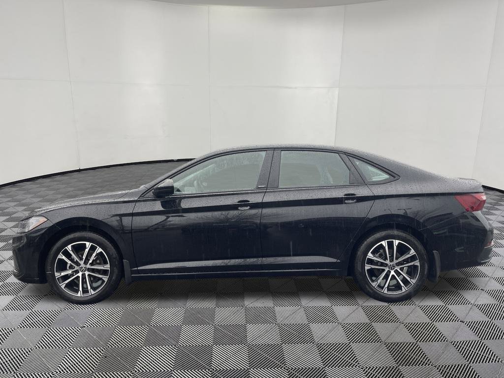 New 2026 Volkswagen Jetta Sport FWD image 5