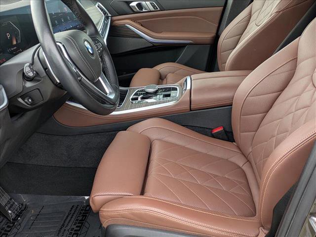 Used 2024 BMW X5 xDrive40i w/ Premium Package image 17