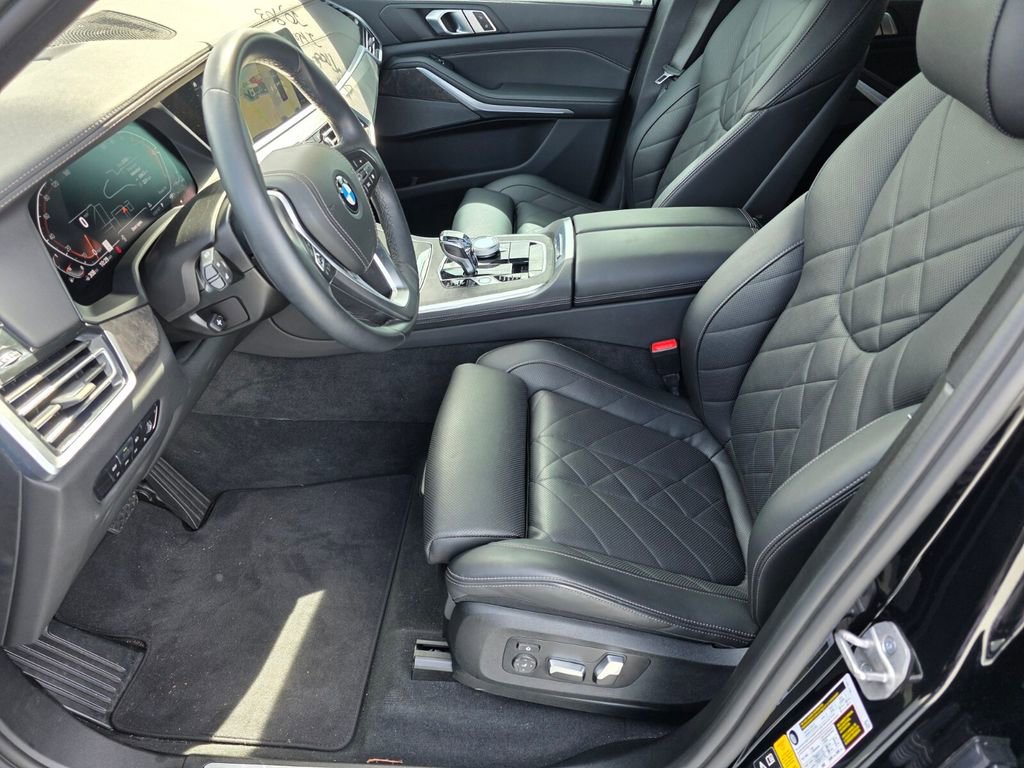 Certified 2023 BMW X5 xDrive40i w/ Premium Package AWD/4WD image 9