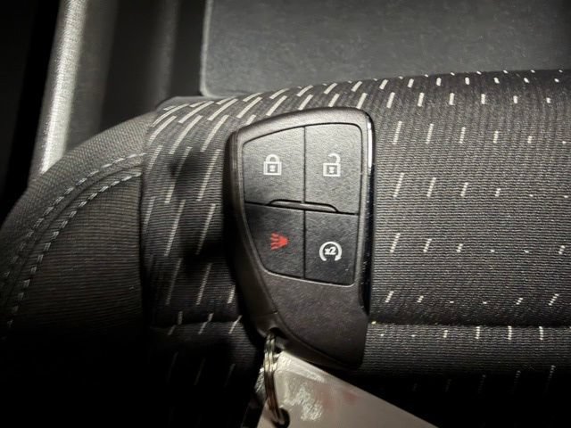 Used 2025 Chevrolet Equinox LT w/ Midnight Edition FWD image 43