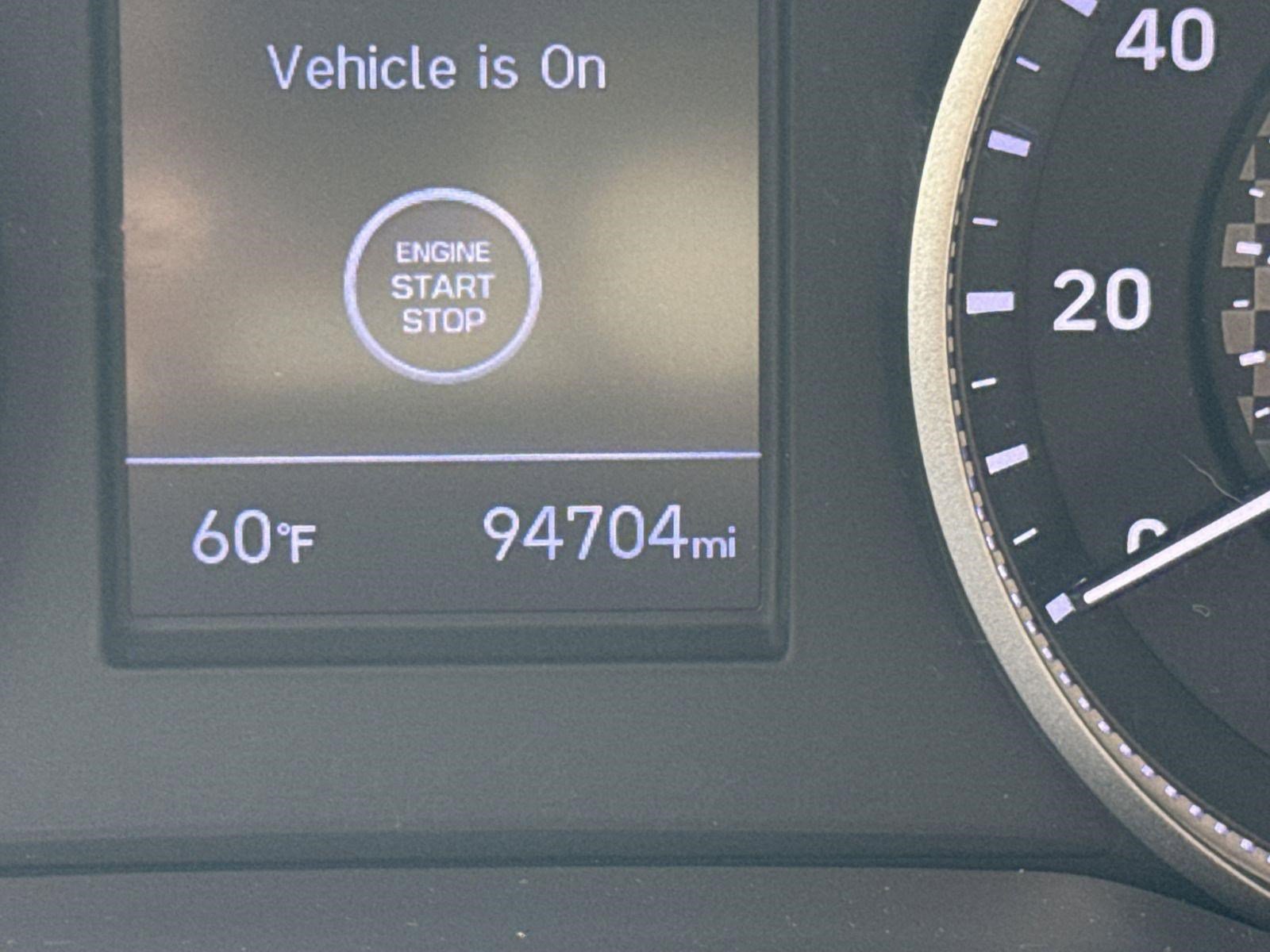 Used 2020 Hyundai Elantra Limited image 17