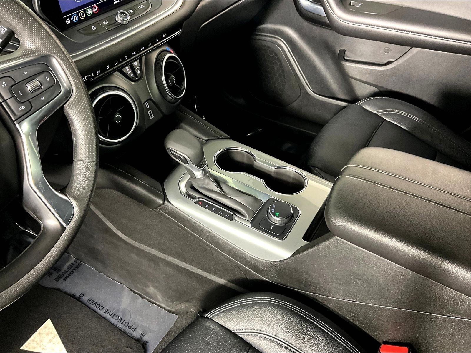 Used 2022 Chevrolet Blazer LT FWD image 18