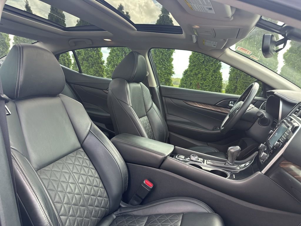 Used 2017 Nissan Maxima Platinum w/ Medallion Package image 36