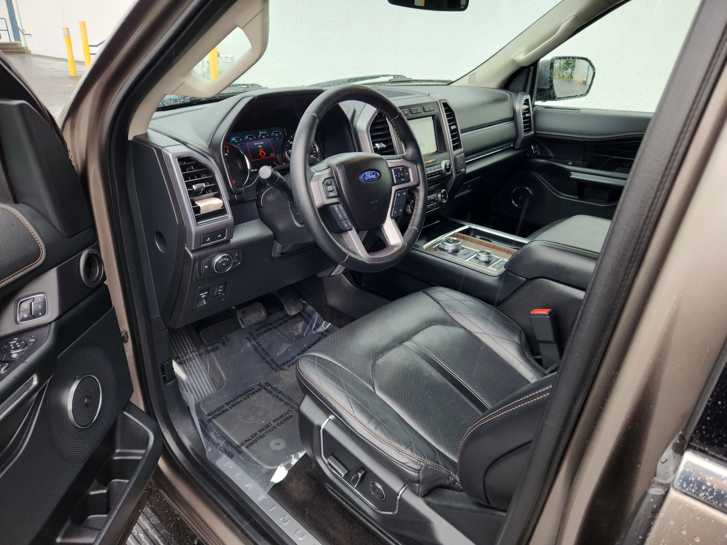 Used 2018 Ford Expedition Max Platinum AWD/4WD image 7