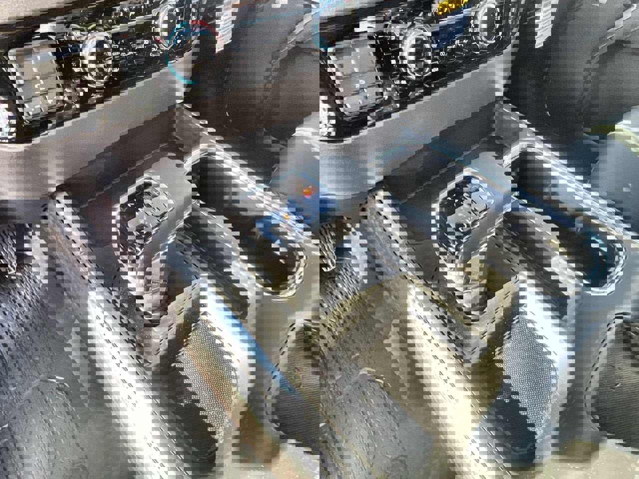 New 2026 GMC Sierra 1500 SLT w/ SLT Premium Plus Package image 16