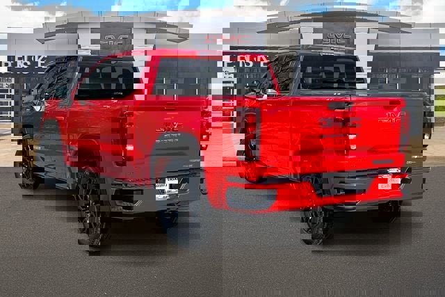 New 2026 GMC Sierra 1500 Elevation image 3